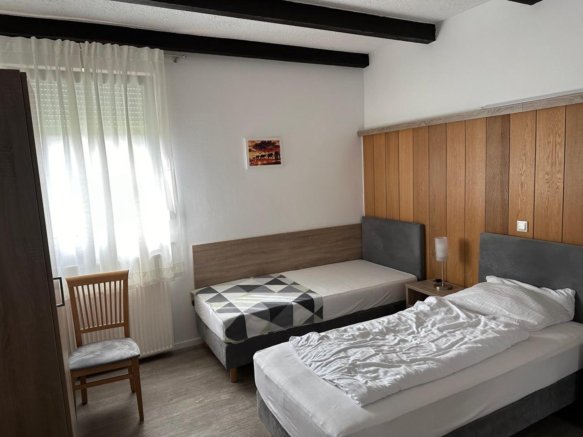 Hotel Alte Wache Mariental Экстерьер фото